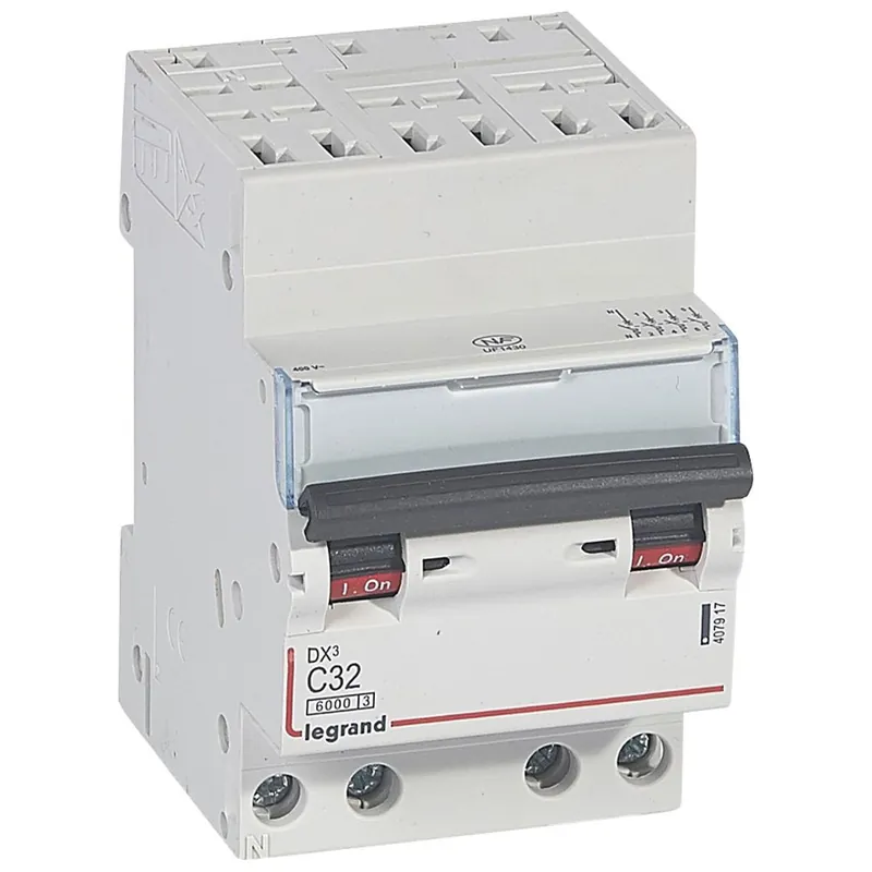 Prix Cassé DX³ Disjoncteur 4P courbe C 32A 6kA/10kA Auto - LEG407917