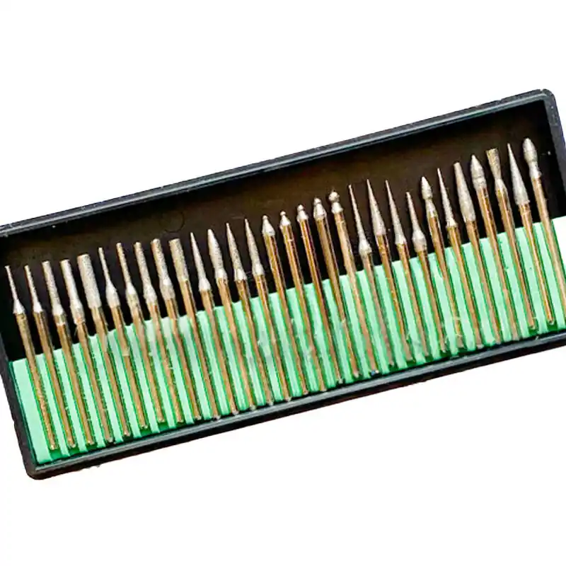 Acheter Direct 30 PETITES POINTES DE MEULAGE DIAMANTÉES SUR TIGE DE 3 MM
